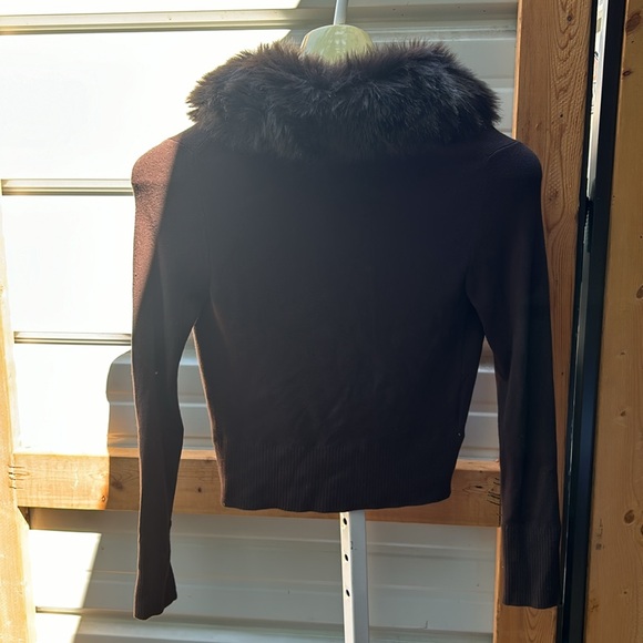 Ann Taylor LOFT Cardigan w/ Faux Fur Collar & stone embellished buttons (Dar) - Picture 4 of 5